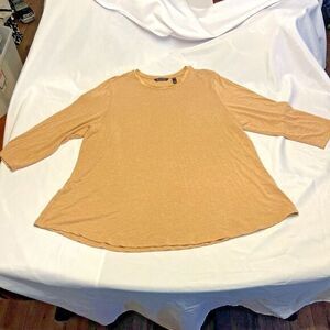 H by Halston Essentials Everyday Modern Top XL Gold‎ Trendy Tee Shirt SOFT